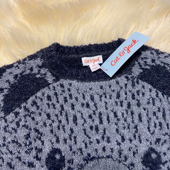 Cat & Jack Kid's Fuzzy Gray Bear Face Sweater NWT - Picture 4 of 9
